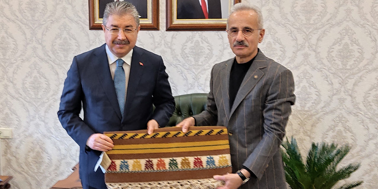 Bakan Uraloğlu'ndan Eskişehir Valiliği'ne ziyaret