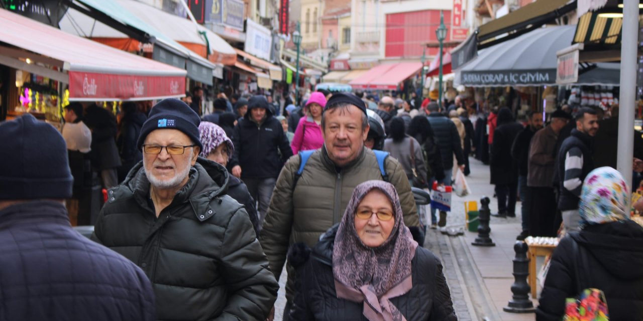 “Bayram ikramiyesi 15 bin liradan az olmamalı”