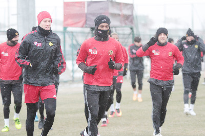 SOĞUK HAVADA NEŞELİ ÇALIŞMA