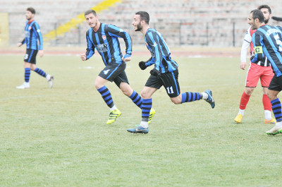 KURTULUŞ MORAL PEŞİNDE