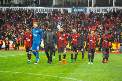 VARDIR BUNDA DA BİR HAYIR