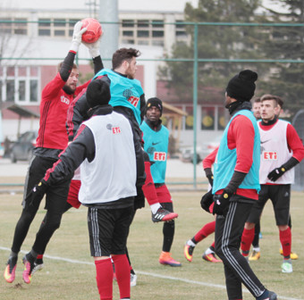 SÜRPRİZLERE AÇIK OLUN