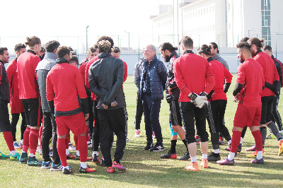 DENİZLİ BEYİN YIKIYOR