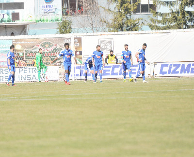 ŞAMPİYONLUĞU 2-2 VERİYORUZ