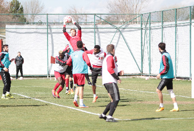 3 PUAN İÇİN YOLA ÇIKTILAR