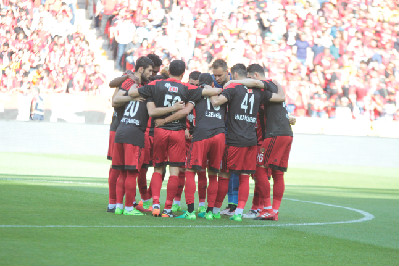 BİZ VERDİĞİMİZ SÖZDEN DÖNMEYİZ