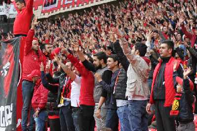 BİZ TARAFTARIMIZ İLE GÜÇLÜYÜZ