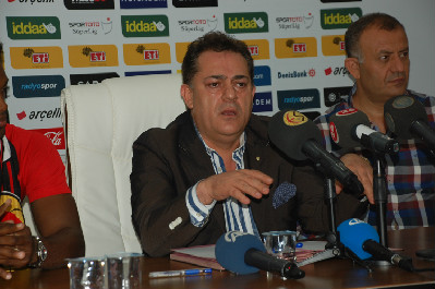 YÖNETİM TOPLANIYOR