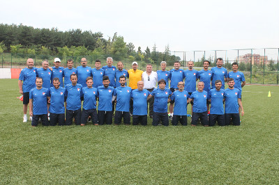 YETKİ BELGESİ İÇİN KURS GÖRÜYORLAR