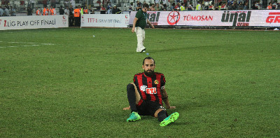 TRANSFER YASAĞI KALDIRILMALI