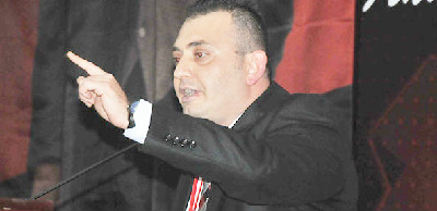 HERKES İŞİNİ YAPACAK