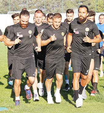 FUTBOLCULARA TEŞEKKÜR