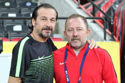 İKİSİ DE SEVİNEMEDİ