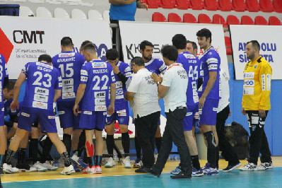 BETON ADAMLAR DESTEK BEKLİYOR