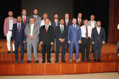 YÖNETİM ŞİRKETLEŞİYOR