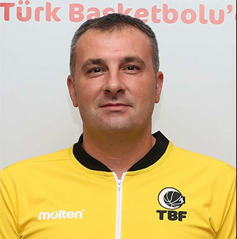Hakemler belli oldu