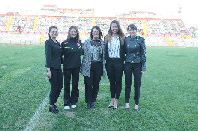 YAPAKLARIN YOLUNDAN İLERLİYORLAR