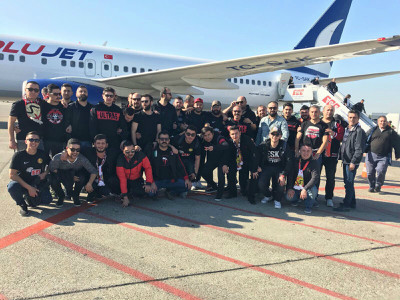 ŞEN GİDİP YASLI DÖNDÜLER