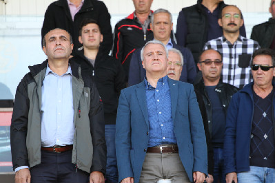 REKTÖR GÜNDOĞANDA MAÇTAYDI