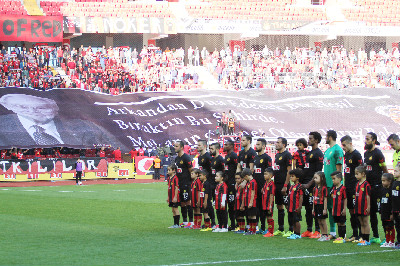 İŞTE BÖYLE OLUR ESKİŞEHİR VEFASI