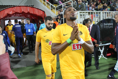 DEPLASMAN FOBİSİ SÜRÜYOR