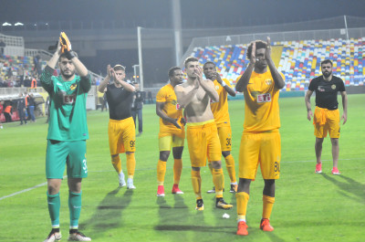 TRİBÜNE ÇAĞRILDILAR