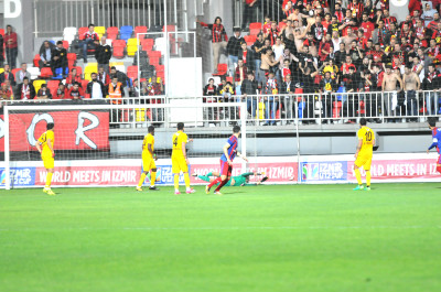 İLK KEZ GOLE KAPATTI