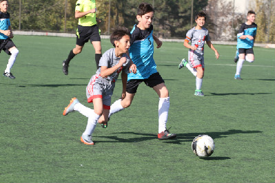 KÜÇÜKLERİN BÜYÜK RESİTALİ