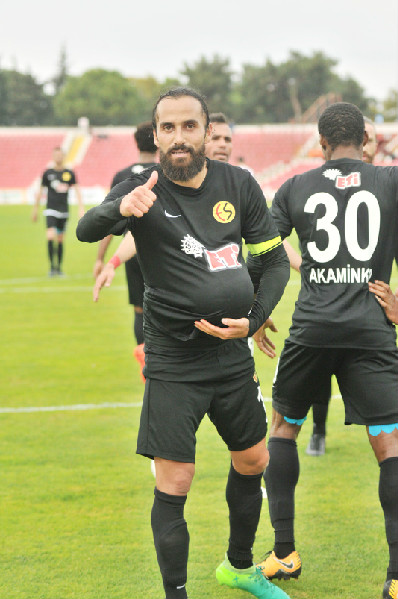 GOL LİYAYA HEDİYE