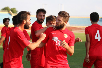 ES-ES U 21LERİ  FENA PATLADI (5-2)