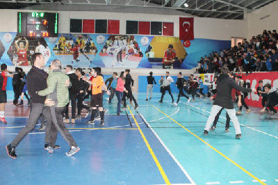 EVLADIM! NEYİ PAYLAŞAMIYORSUNUZ?