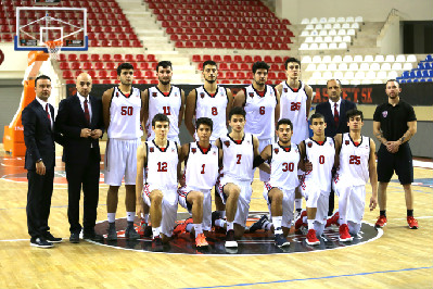 Gençler evinde MAĞLUP  70-79