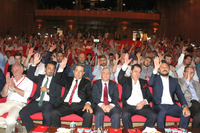 ÜNAL GİTTİ, ÖZEÇOĞLU GELDİ  ÖZEÇOĞLU GİTTİ, ÜNAL GELDİ