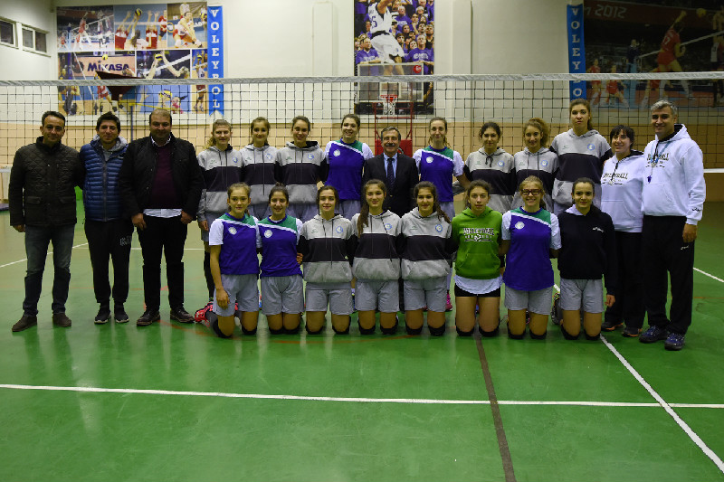 ATAÇTAN VOLEYBOL  TAKIMINA ZİYARET