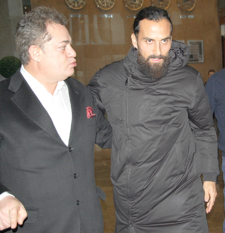 ALANYASPOR BAŞKANI ARADI