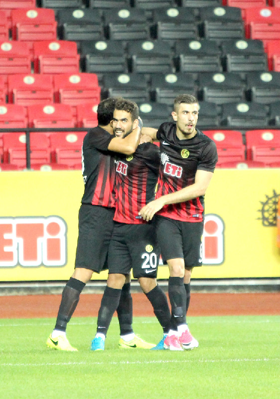 HASAN AYAROĞLU  DENİZLİYİ SEVER