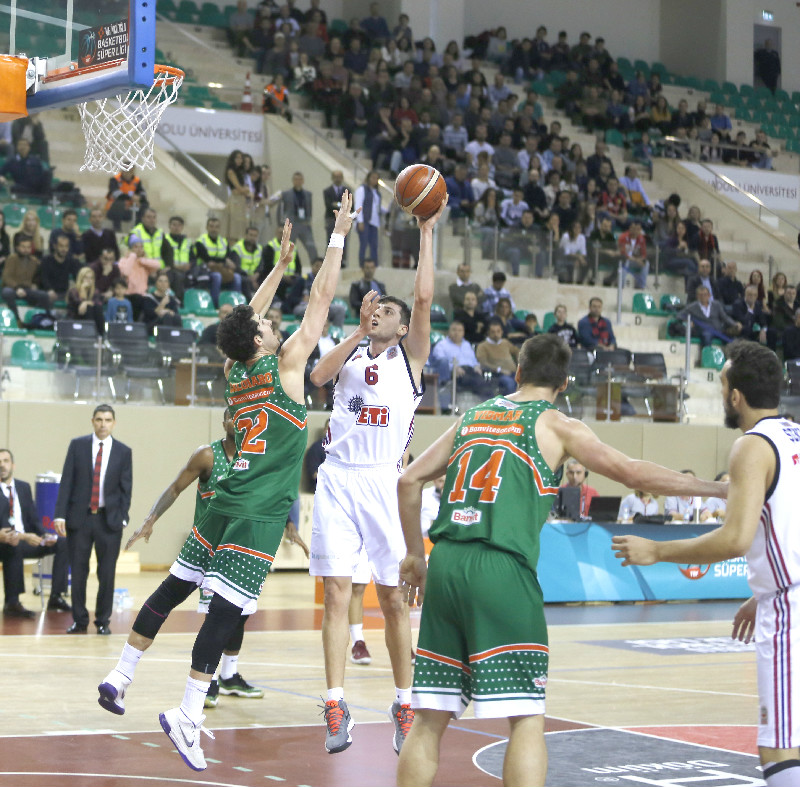 BANVİTE ELİMİZLE VERDİK(80-81)