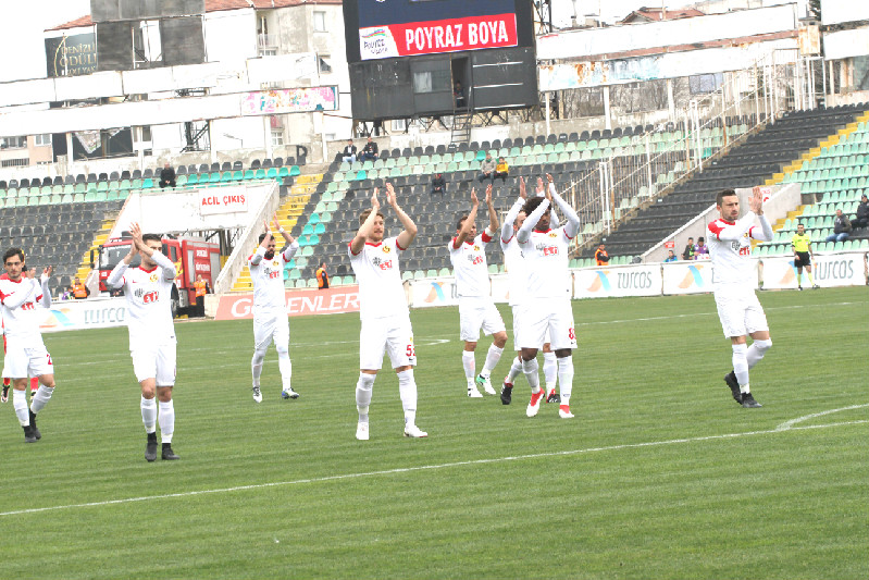 SEVİYORUZ SİZİ  SEVİNDİRİN BİZİ