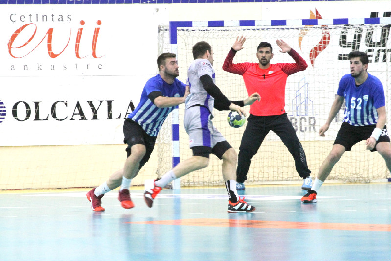 ŞANSA BIRAKMAYACAKLAR