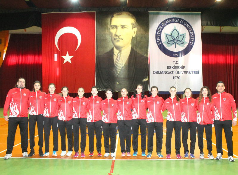 AY-YILDIZLI FORMA ÇOK YAKIŞTI ÇOK!     GURURLA GİYİN! ONURLA TAŞIYIN!