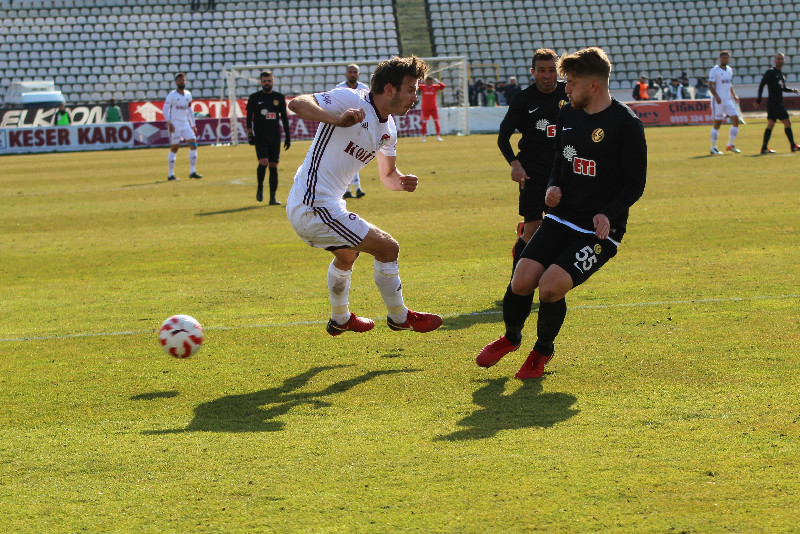 SEMİH GÜLER CEZALI  3 OYUNCU SINIRDA