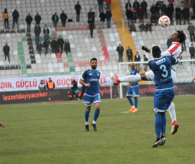 BRUNOSUZLUĞA 35 DAKİKA  DAYANABİLDİLER!