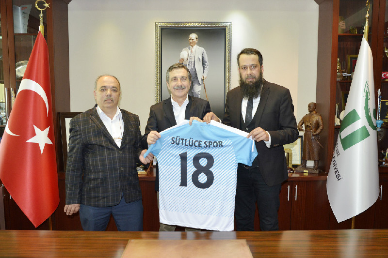 SÜTLÜCESPORLULARDAN  BAŞKAN ATAÇA ZİYARET