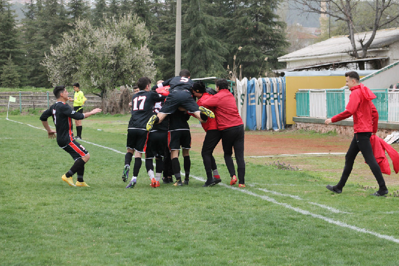 GENÇ ŞİMŞEKLER ANKARAGÜCÜNE BİLENİYOR