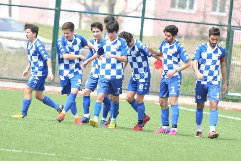 ANADOLU FİNALDE(5-3)