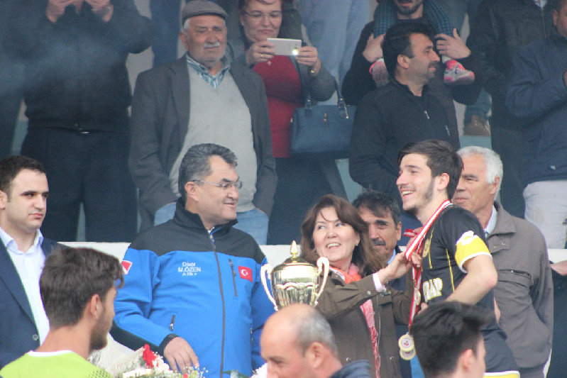 ÖZEN ŞAMPİYONLUĞUMUZ TESADÜF DEĞİLDİR