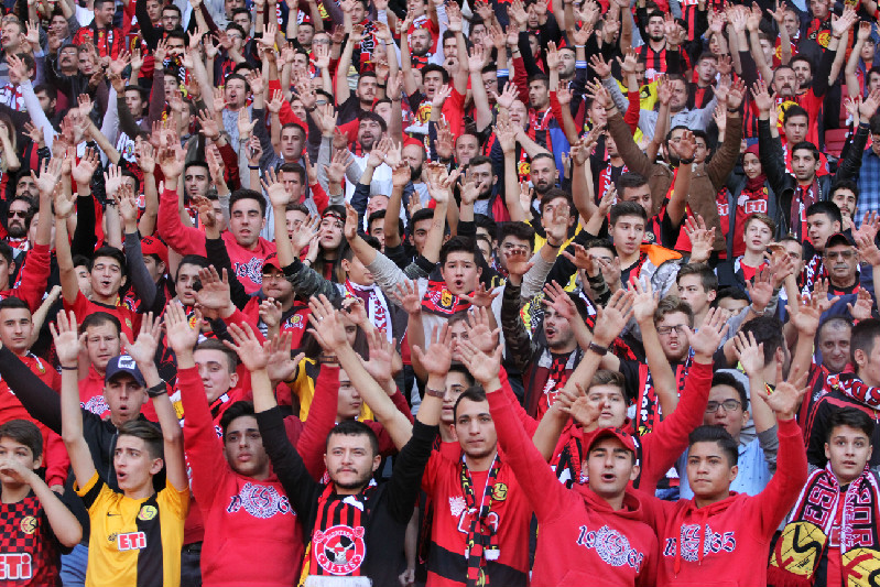 BİZLER İNANDIK SİZDE İNANIN