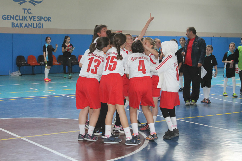 FUTSALDA 2.TUR BAŞLADI