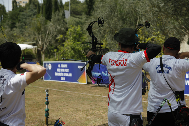 ANADOLU ÜNİVERSİTESİ  OKÇULARI ZİRVEYE ÇIKTI