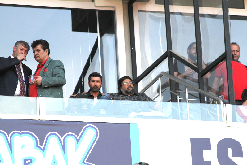 HAKAN KUTLU MAÇTAYDI